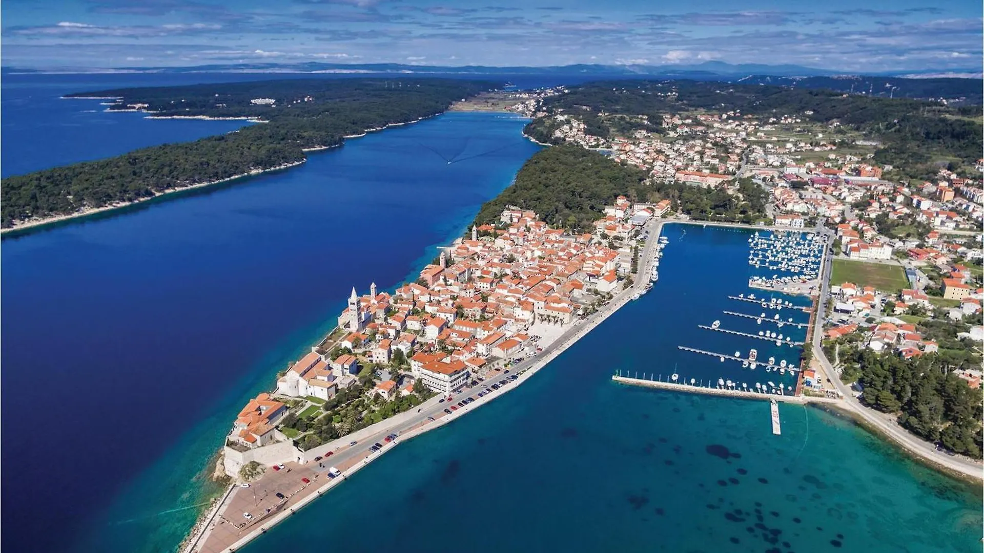 Pet Friendly Apartment In Banjol With Kitchen 0*,  Kroatien